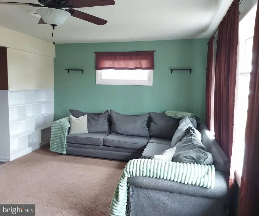 1112 Monmouth Rd, Deptford, NJ 08096 - #2