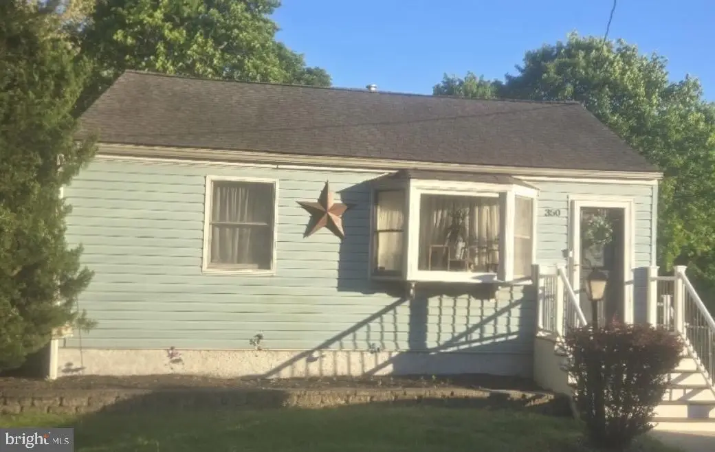 350 Lake Ave, Williamstown, NJ 08094 - #1