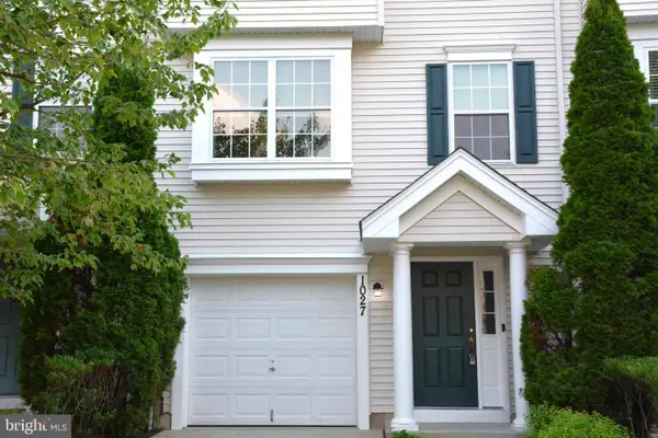1027 Moore Rd, WEST DEPTFORD, NJ 08086
