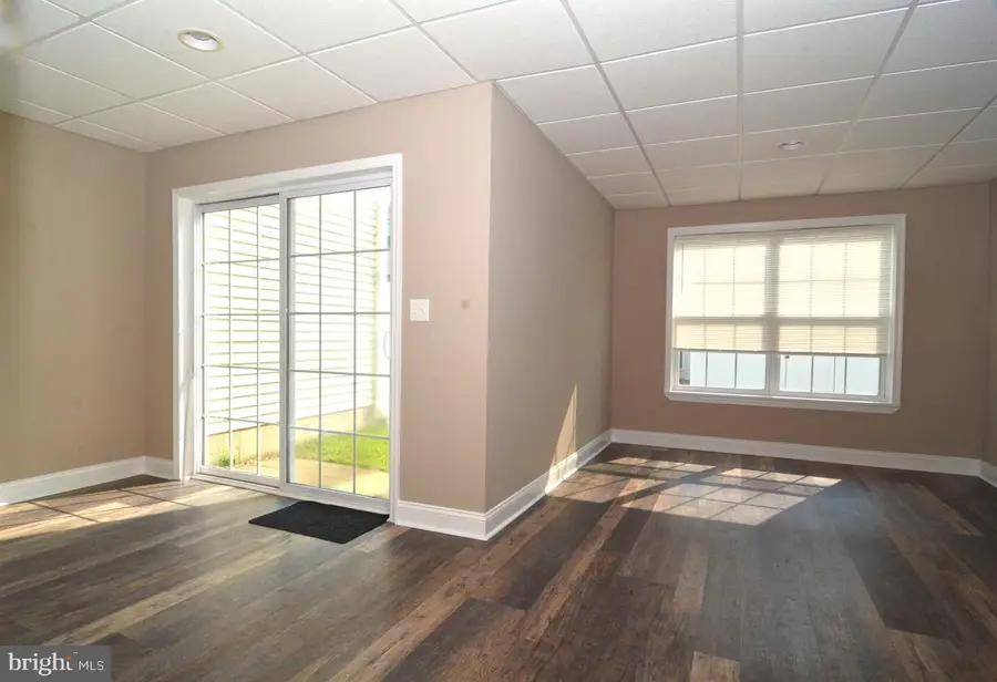 1027 Moore Rd, West Deptford, NJ 08086 - #3
