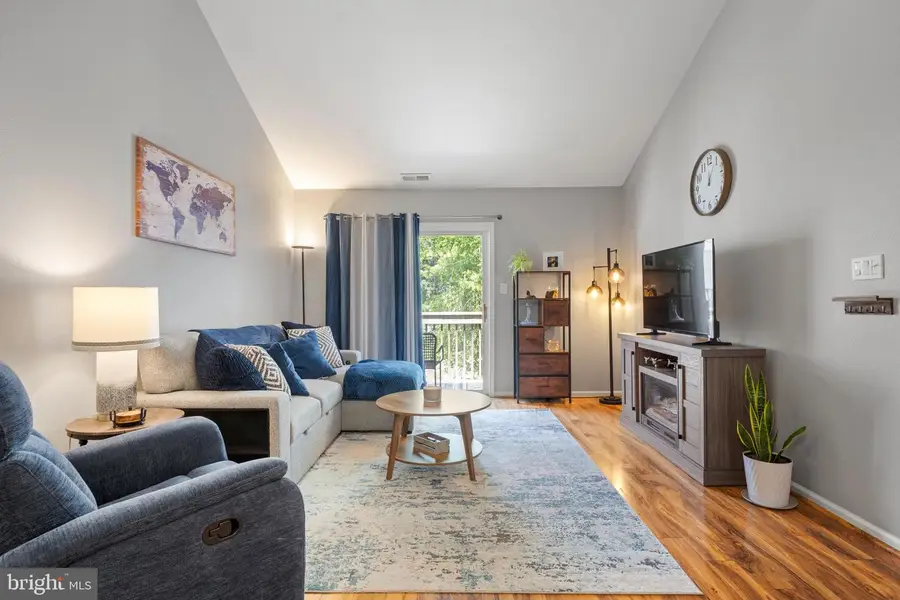 1095 Tristram Cir, Mantua, NJ 08051 - #3