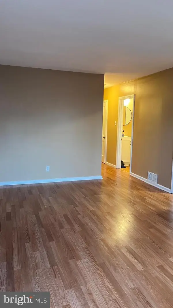 525 Page St, WEST DEPTFORD, NJ 08096