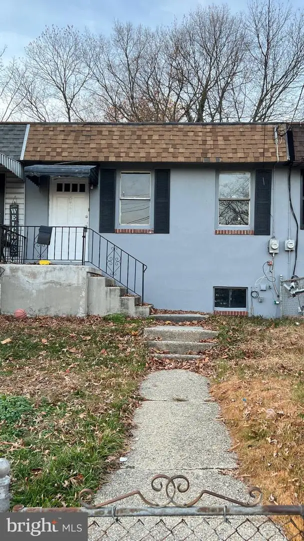 525 Page St, West Deptford, NJ 08096 - #2