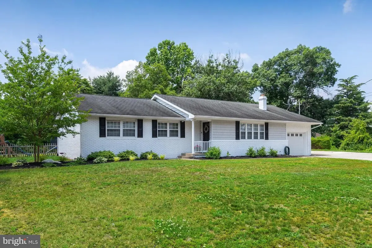 34 Glen Echo Ave, Swedesboro, NJ 08085 - #1