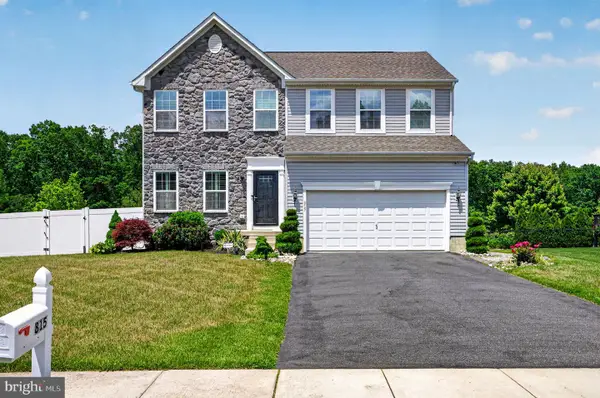 815 Kristin Ln, WILLIAMSTOWN, NJ 08094