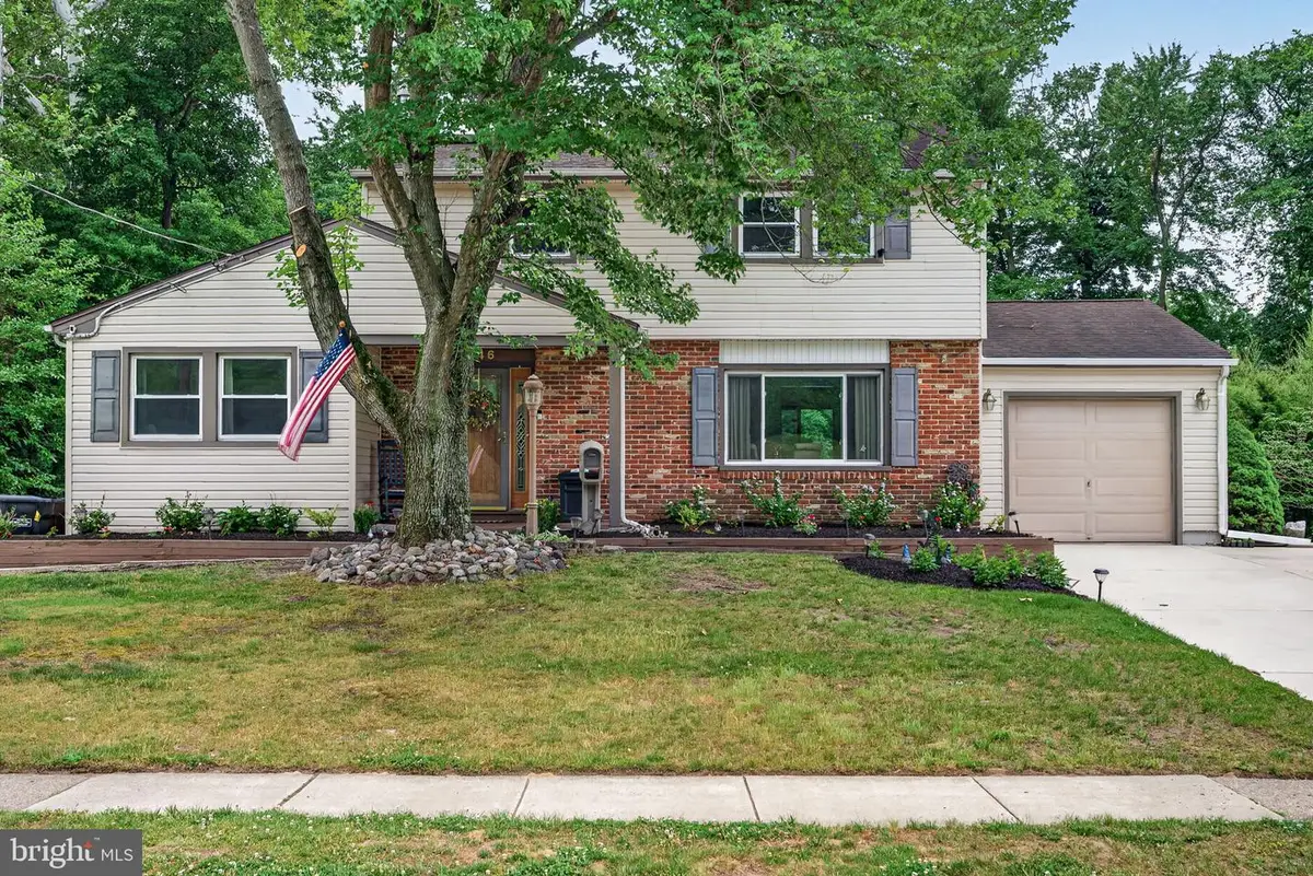 46 Greenwood Dr, Blackwood, NJ 08012 - #1
