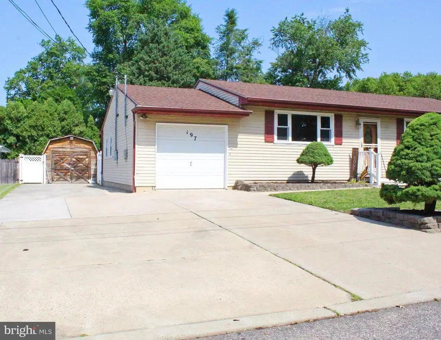 197 Bergen Ave, West Deptford, NJ 08086 - #2