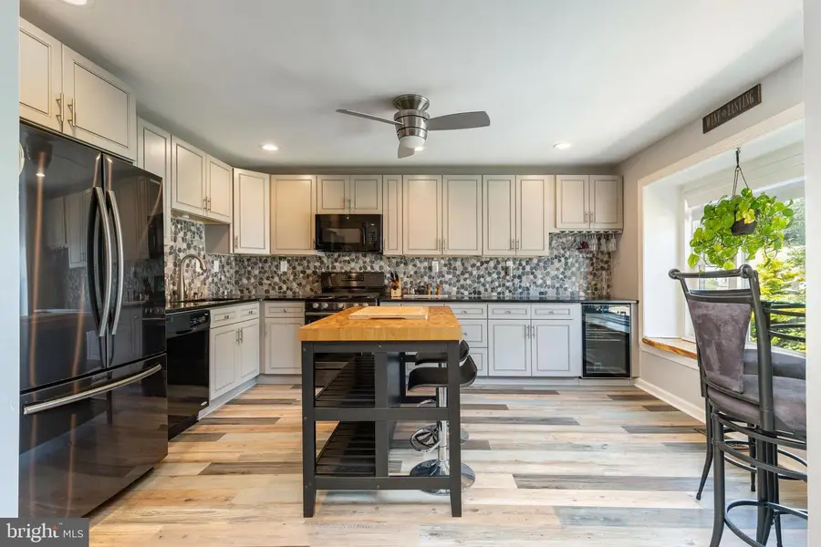 566 Lynn Ave, Woodbury, NJ 08096 - #2