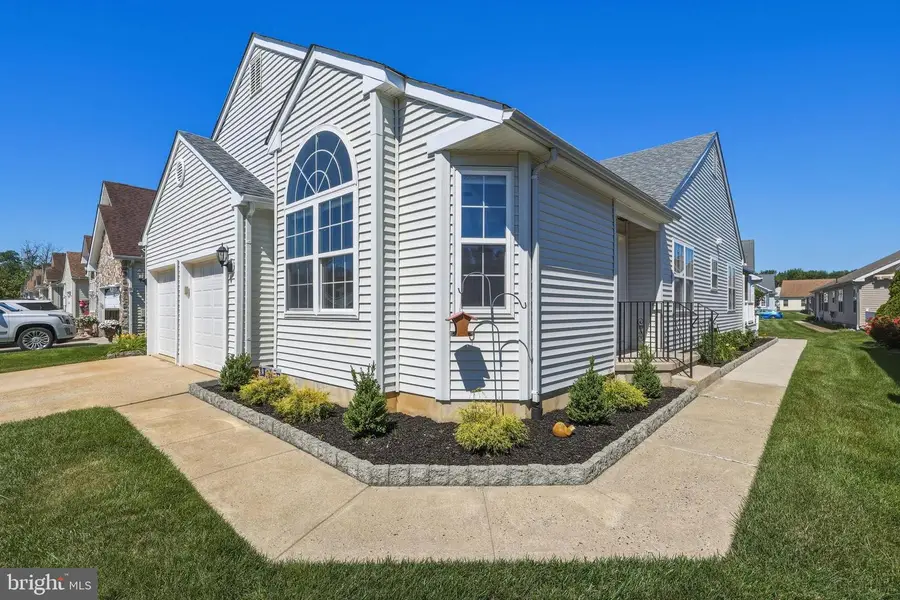 529 Key West Dr, Williamstown, NJ 08094 - #2