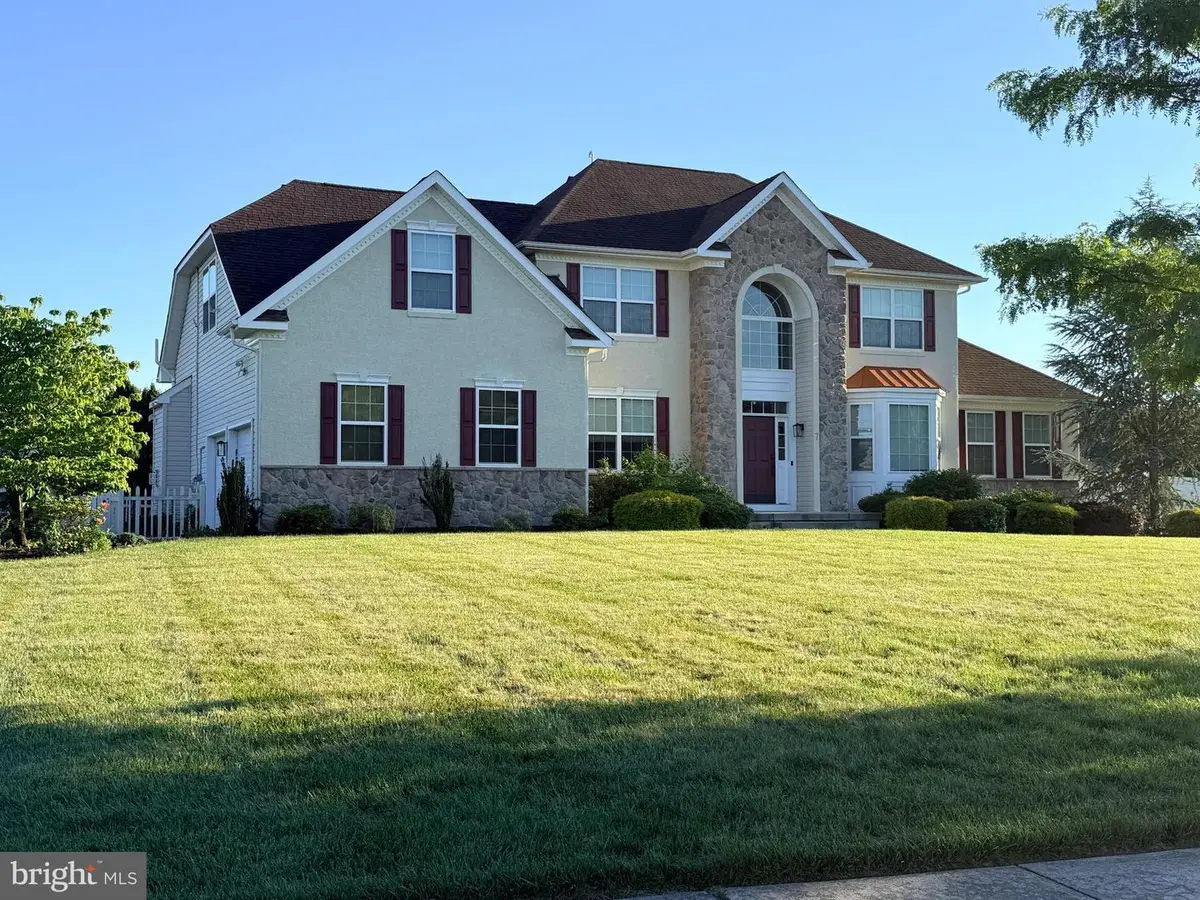 7 Palomino Cir, Mantua, NJ 08051 - #1