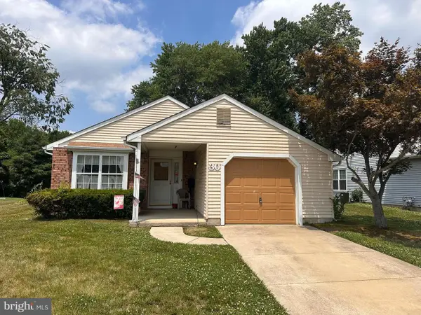 30 Kelly Dr, DEPTFORD, NJ 08096