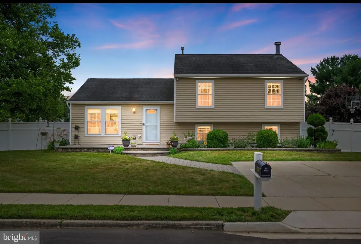 204 Lomond Rd, Williamstown, NJ 08094 - #1