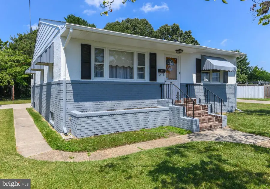 260 Beacon Ave, Paulsboro, NJ 08066 - #3