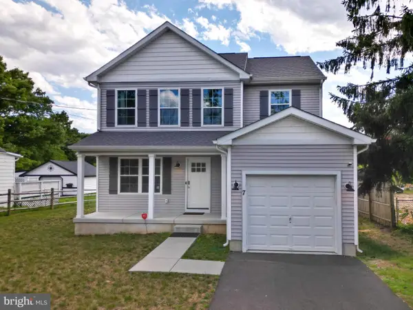 7 Houston Ave, WESTVILLE, NJ 08093