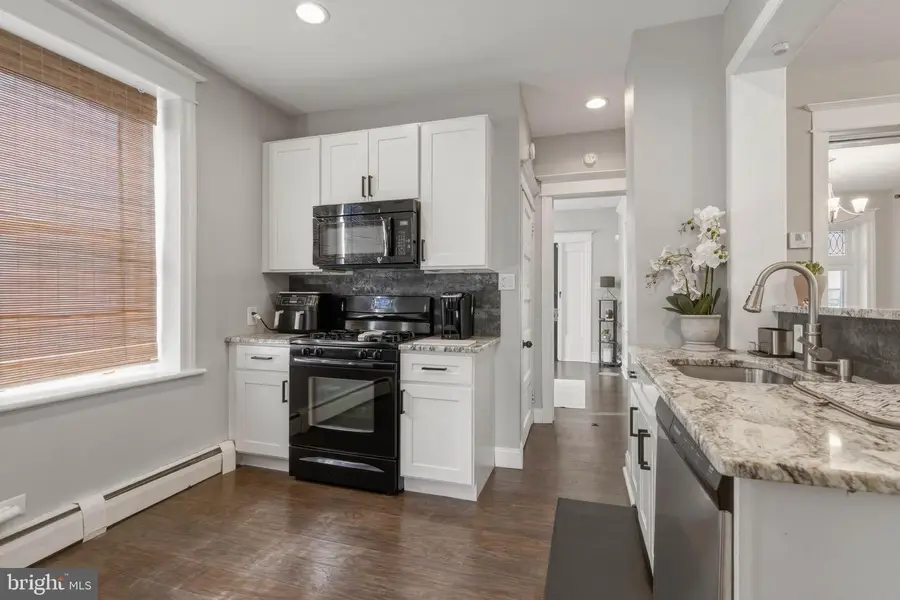24 Aberdeen Pl, Woodbury, NJ 08096 - #3