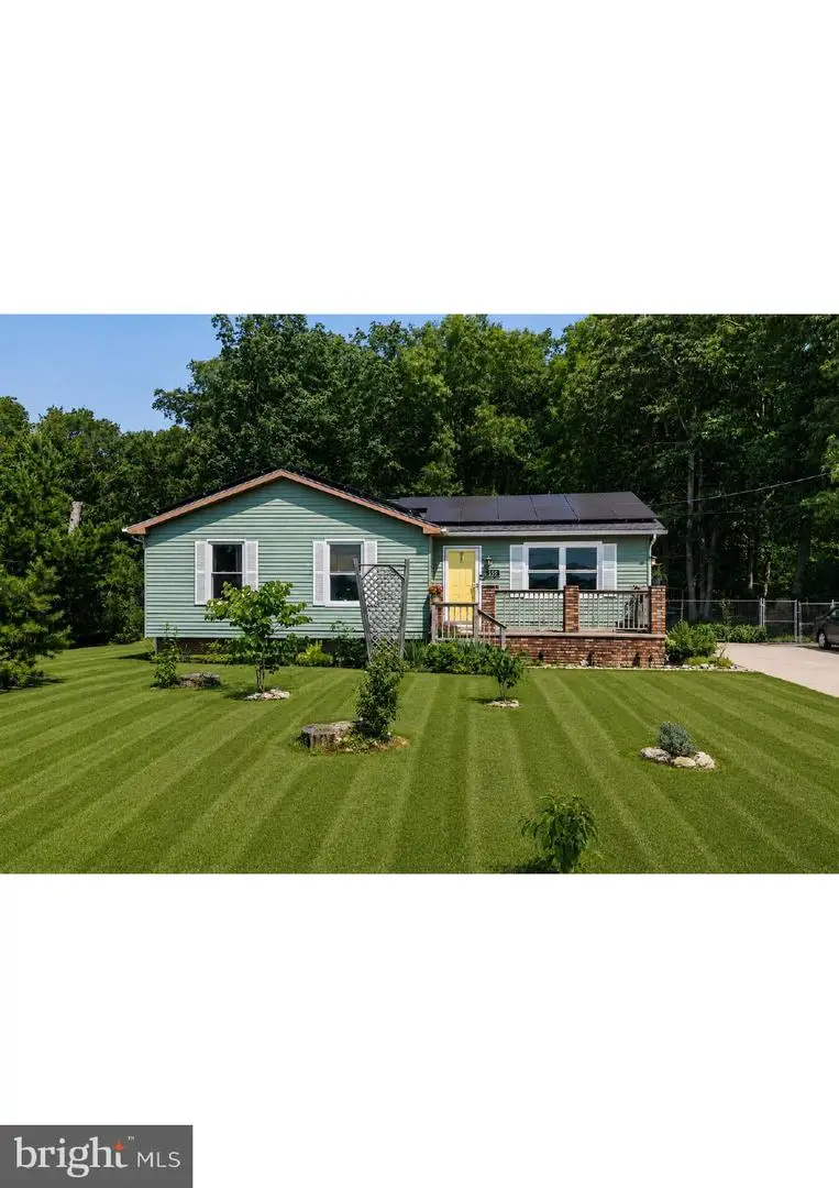 555 Pennsylvania Ave, Franklinville, NJ 08322 - #2