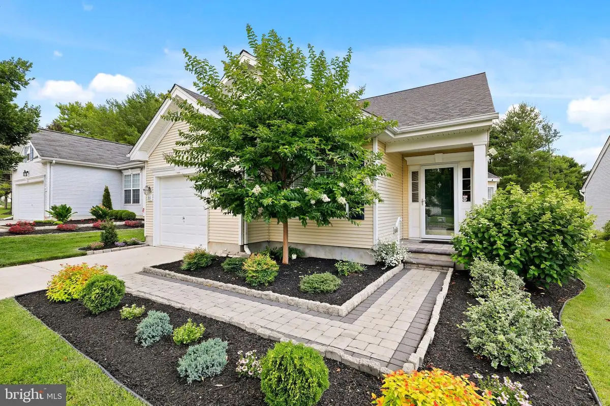 29 Mansion Dr, Swedesboro, NJ 08085 - #1