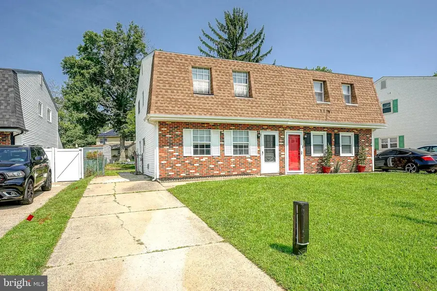15 Fomalhaut Ct, Blackwood, NJ 08012 - #2