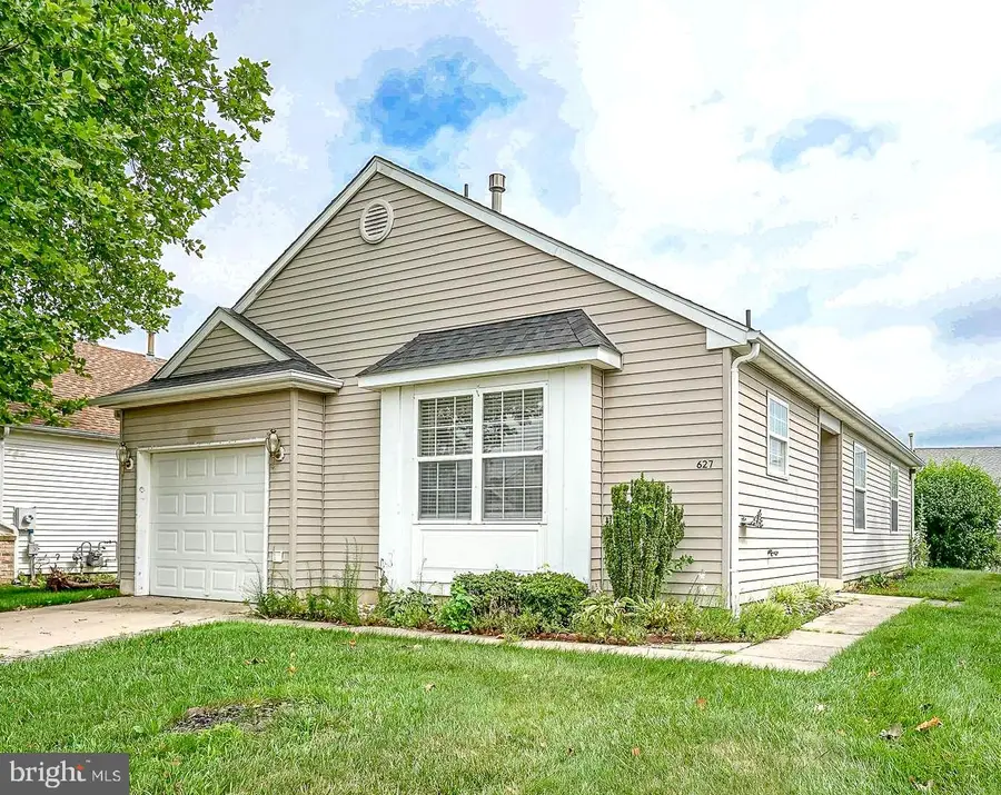 627 Barbados Dr, Williamstown, NJ 08094 - #2