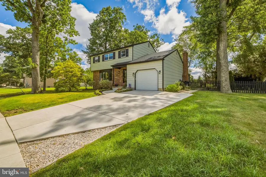 33 Gray Birch Rd, Turnersville, NJ 08012 - #2