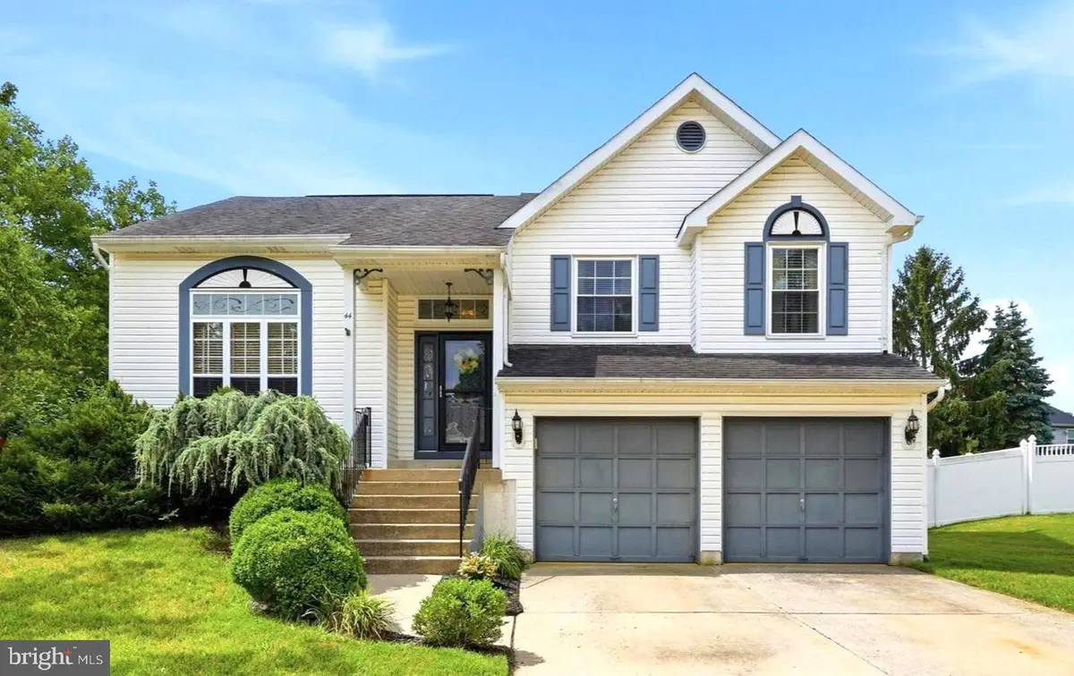 44 Hollybrook Dr, Sewell, NJ 08080 - #1