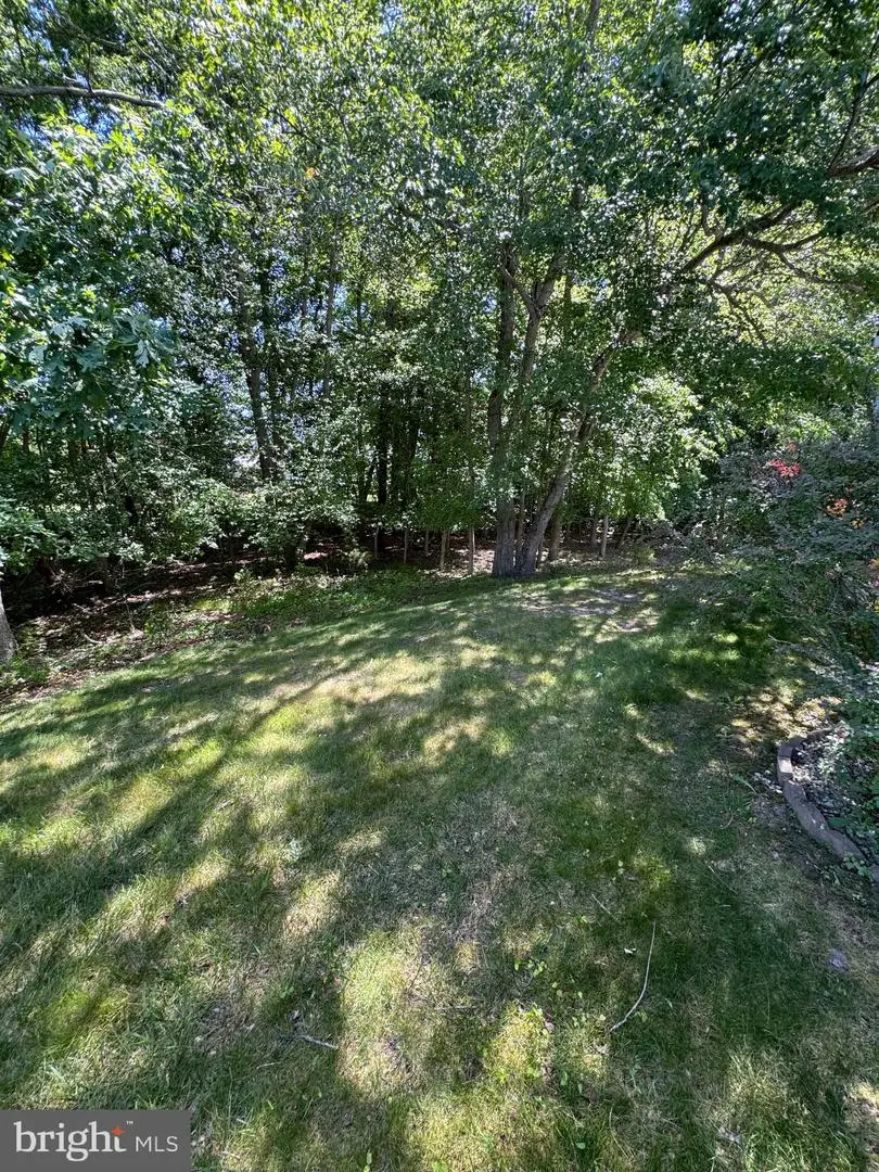 574 Barbados Dr, Williamstown, NJ 08094 - #3
