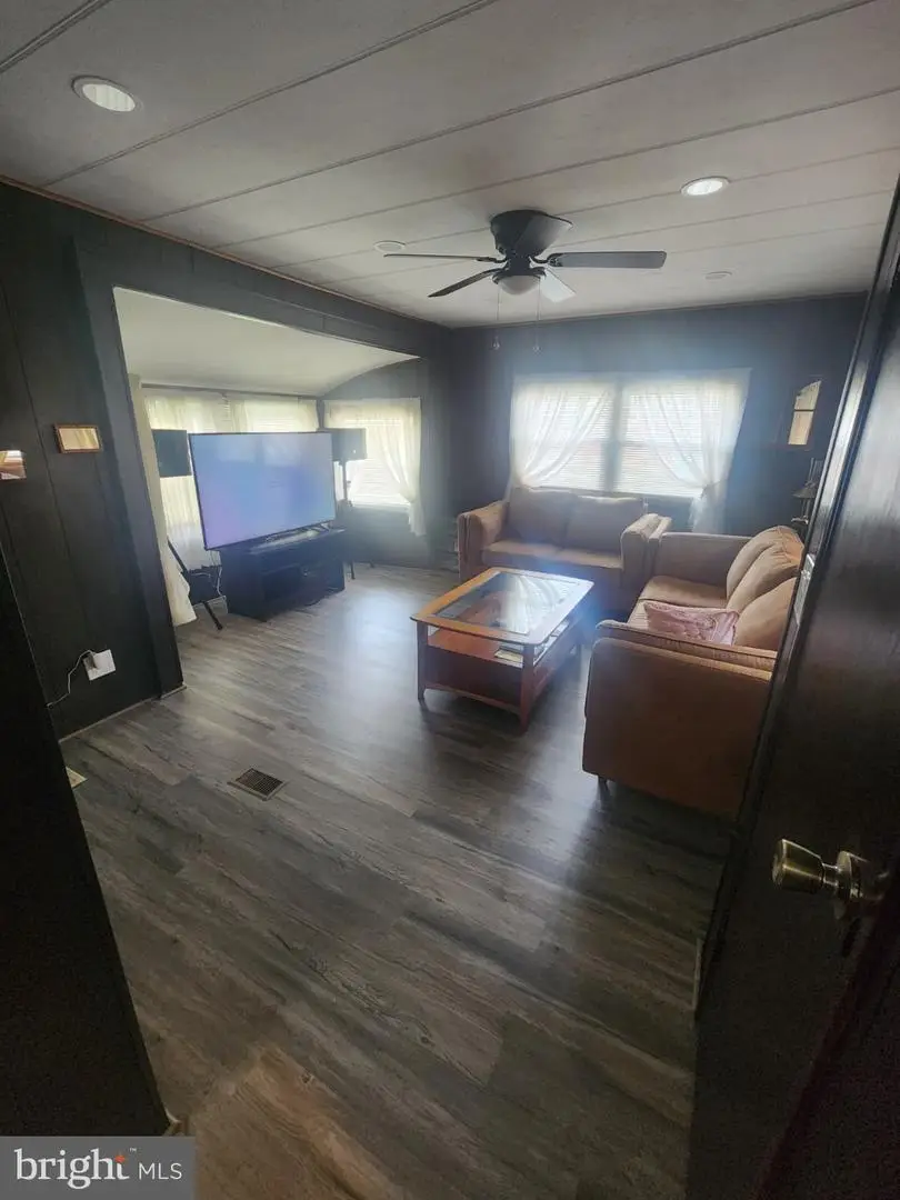 106 Nevada Ave, Williamstown, NJ 08094 - #3