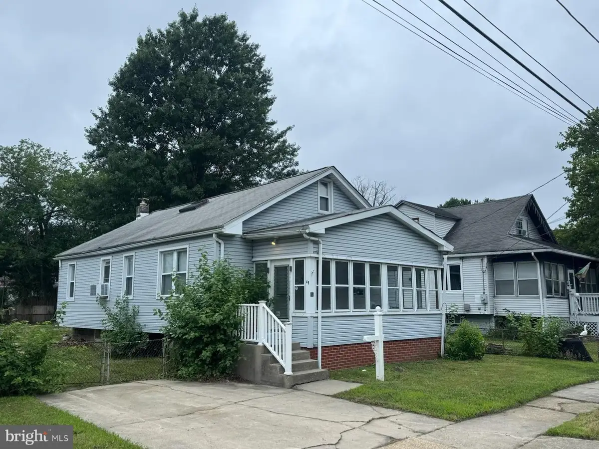 45 Crescent Ave, Woodbury, NJ 08096 - #1
