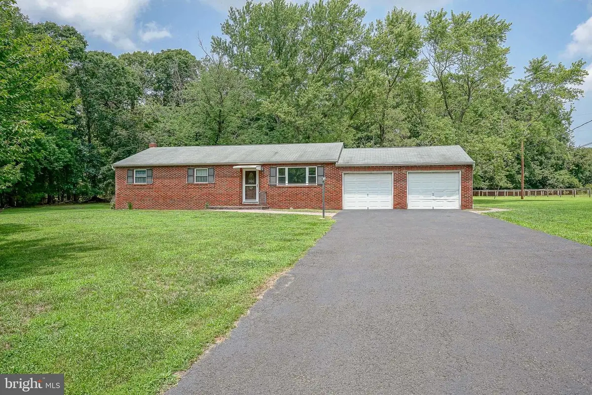 364 Ferrell Rd, Mullica Hill, NJ 08062 - #1