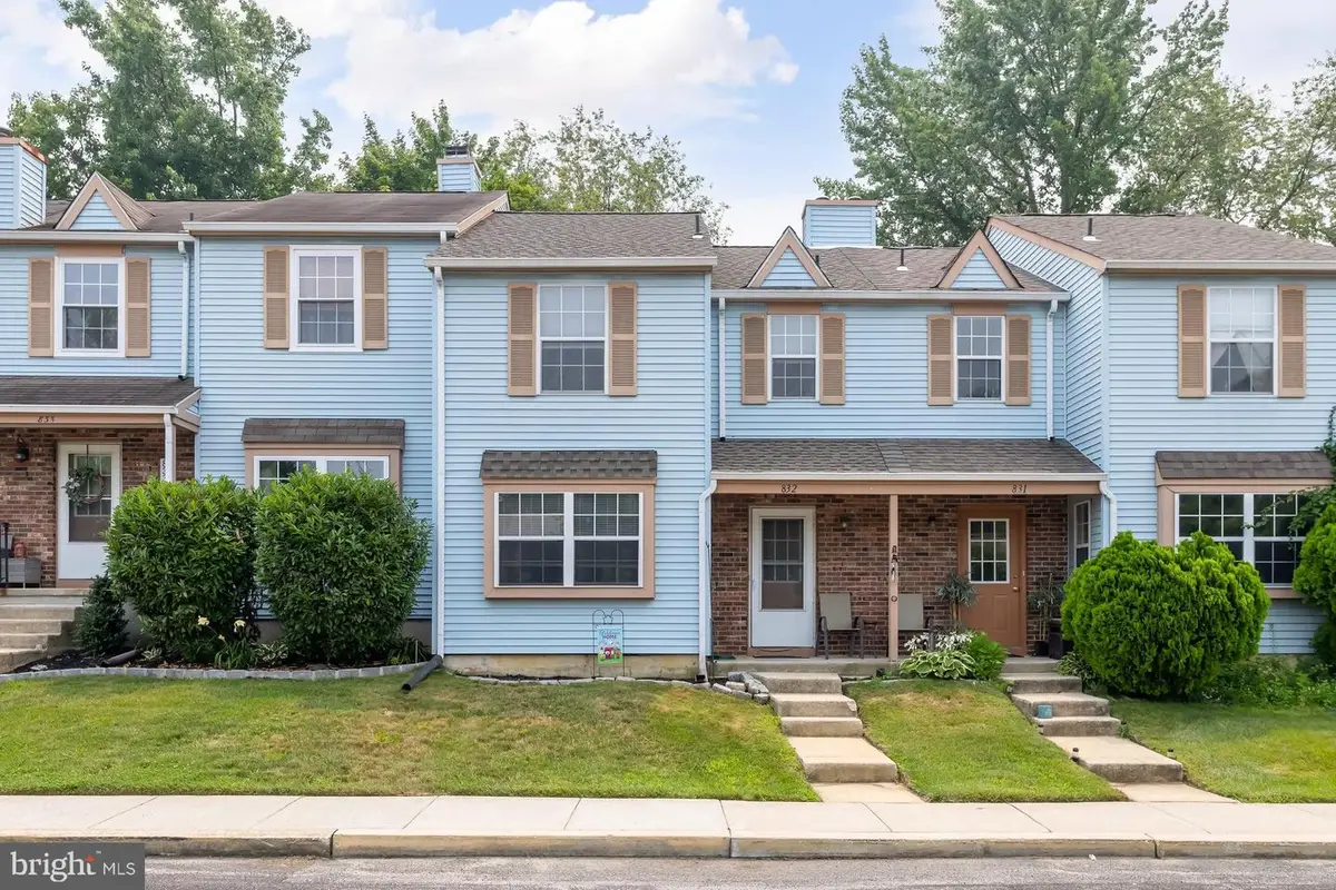 832 Saint Regis Ct, West Deptford, NJ 08051 - #1