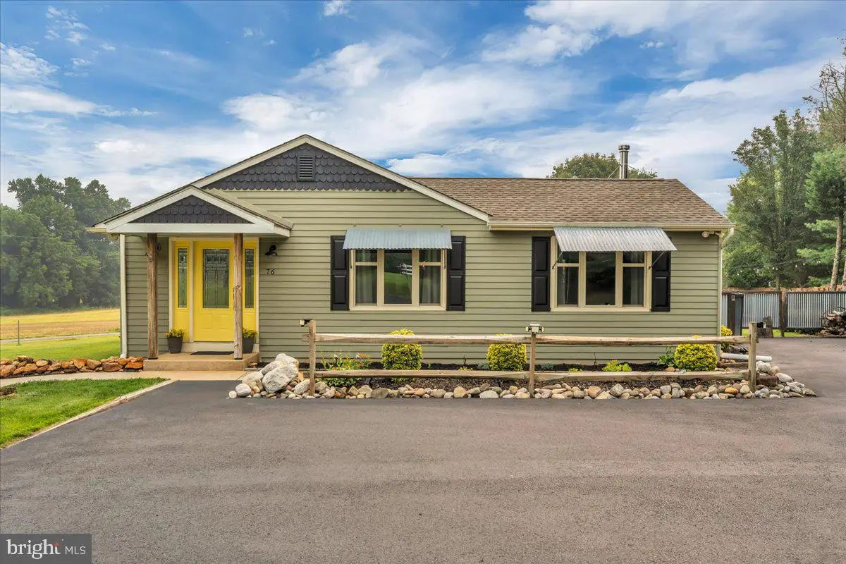 76 E Tomlin Station Rd, Mickleton, NJ 08056 - #1