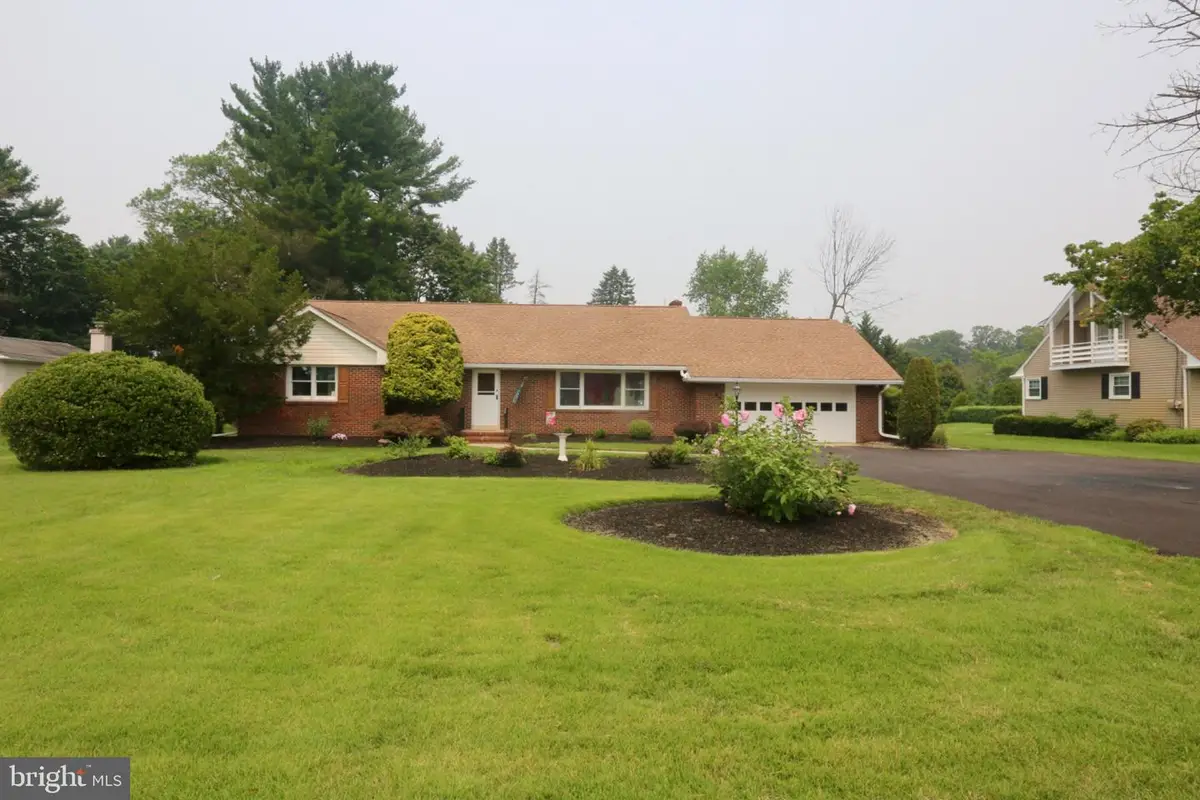806 Lambs Rd, Mullica Hill, NJ 08062 - #1