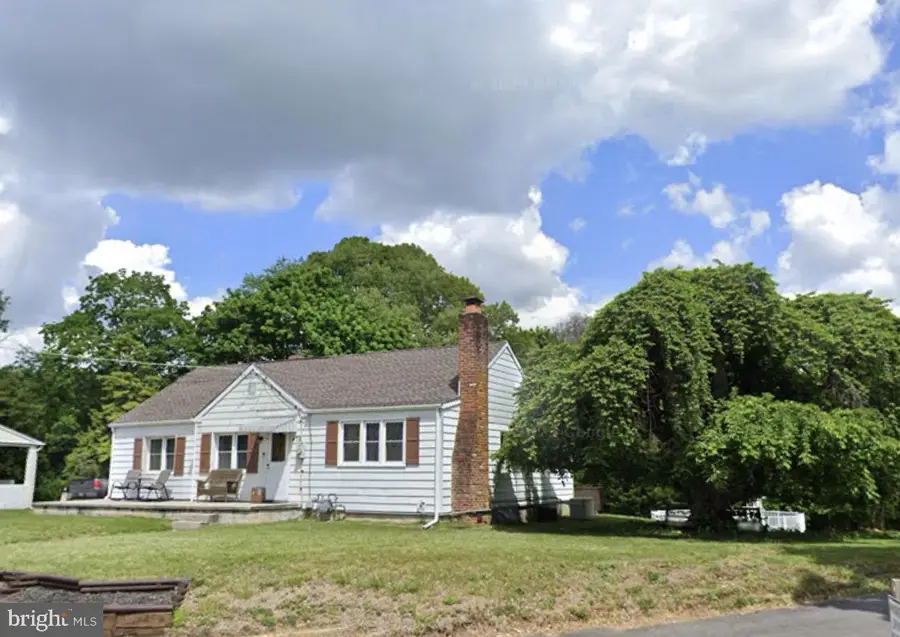 478 Center St, Sewell, NJ 08080 - #3