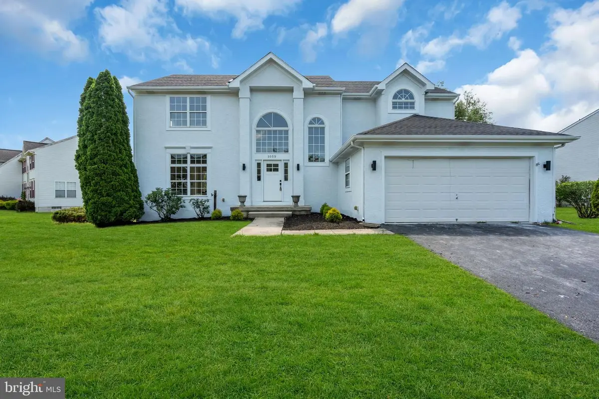1055 Huntingdon Dr, Williamstown, NJ 08094 - #1