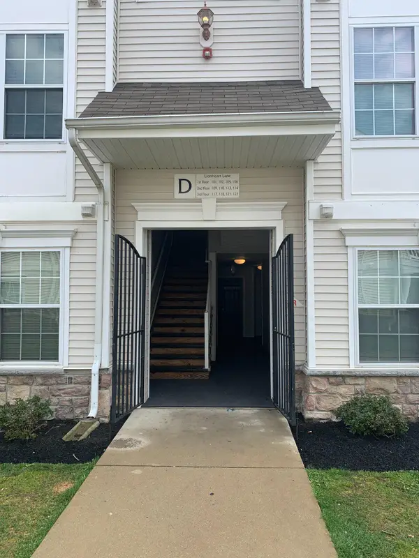 110 Lionheart Ln, WEST DEPTFORD, NJ 08086