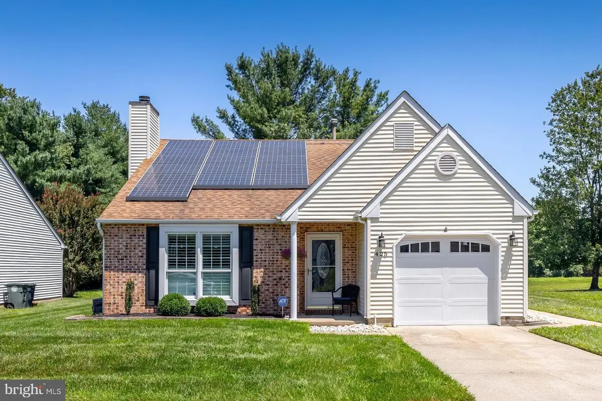 425 Trinidad Blvd, Williamstown, NJ 08094 - #1