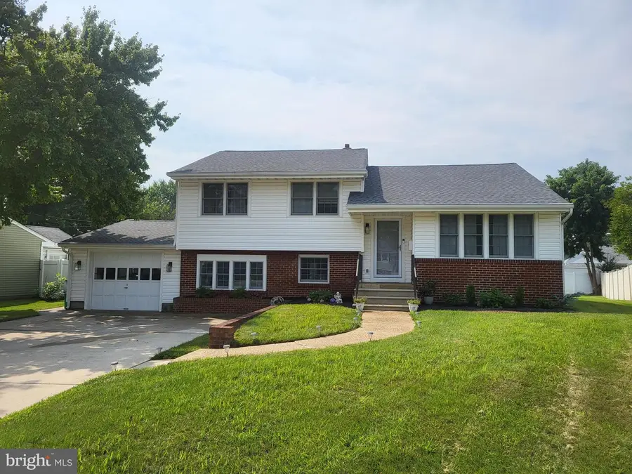 2 Cedar Cir, West Deptford, NJ 08096 - #3