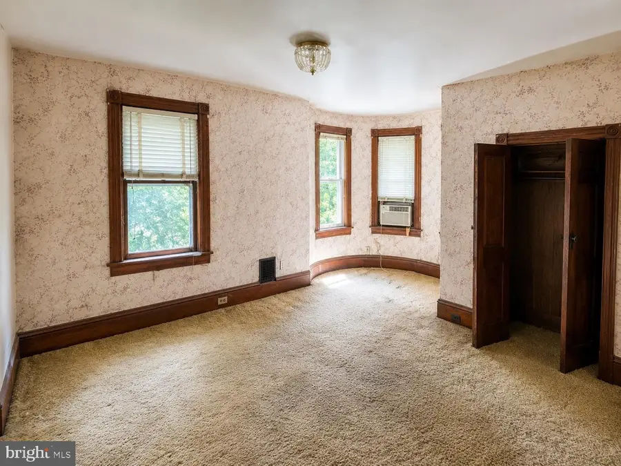 23 S Delsea Dr, Glassboro, NJ 08028 - #3
