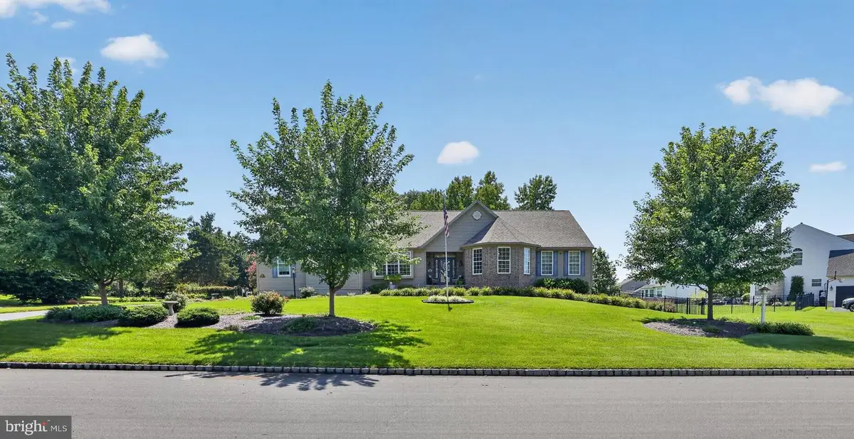 15 Skyline Cir, Sewell, NJ 08080 - #1