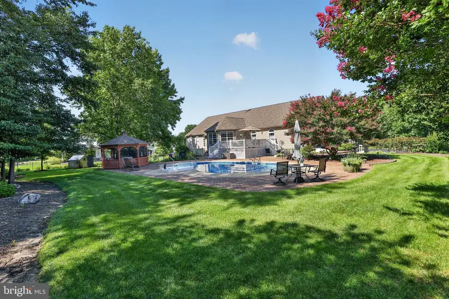 15 Skyline Cir, Sewell, NJ 08080 - #2
