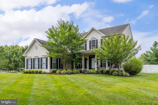 16 Nicholas Dr, SICKLERVILLE, NJ 08081