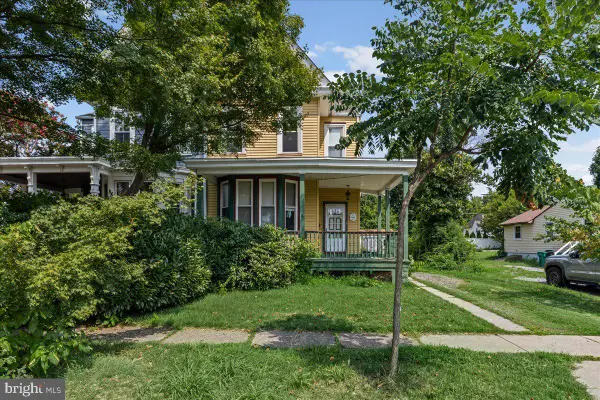 7 N East Ave, WENONAH, NJ 08090