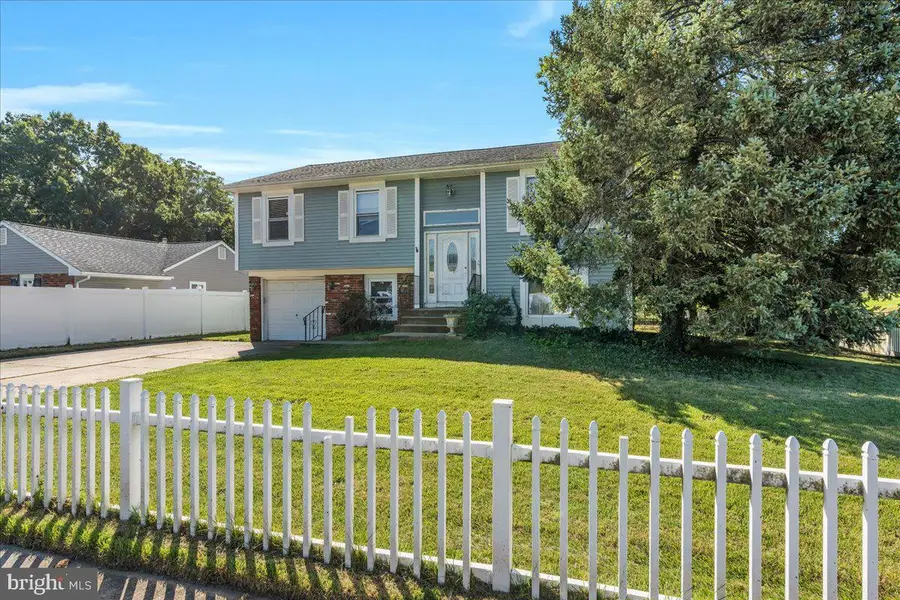 50 Avery Dr, Williamstown, NJ 08094 - #3