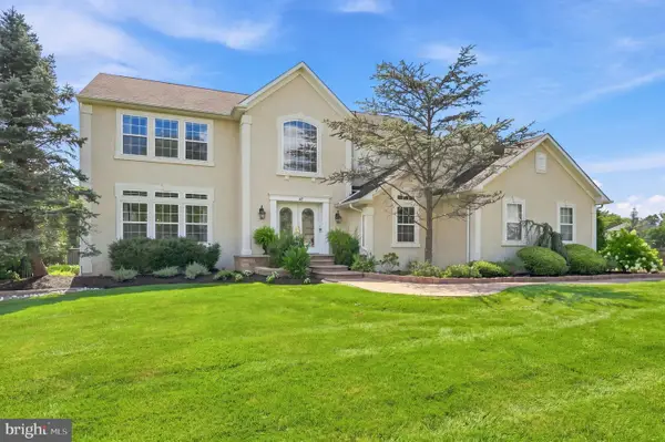 42 Turtle Creek Dr, MULLICA HILL, NJ 08062