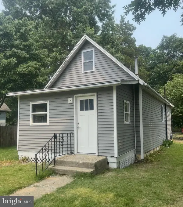 612 Oak Ave, DEPTFORD, NJ 08096