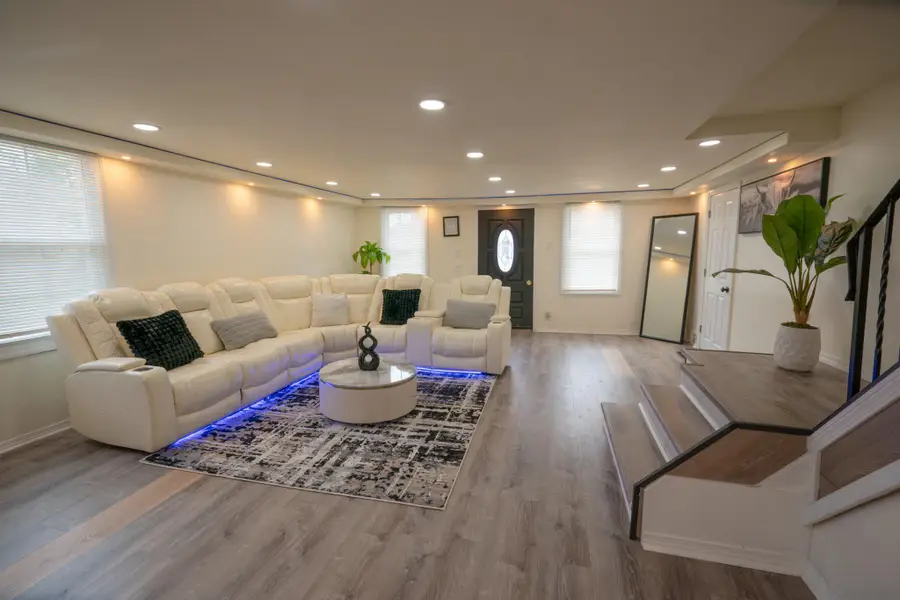 1313 Red Bank Ave, West Deptford, NJ 08086 - #2