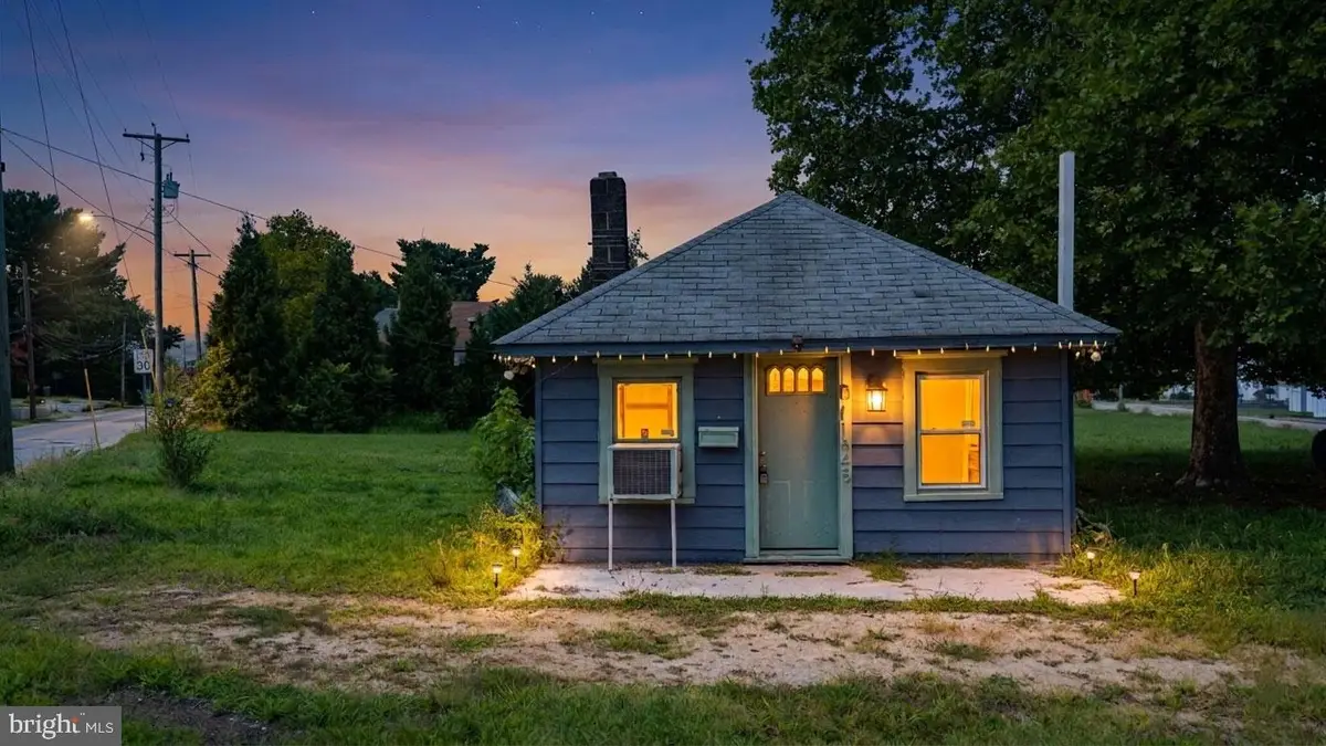 1645 S Delaware St, Paulsboro, NJ 08066 - #1