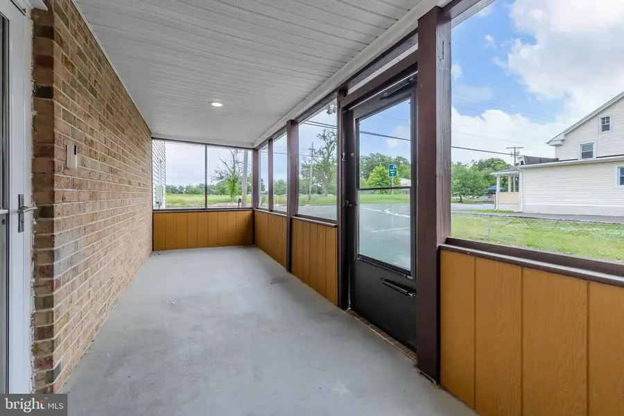 242 N Main St, Mullica Hill, NJ 08062 - #2