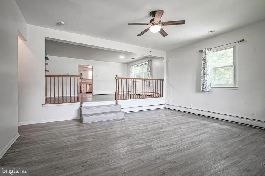1843 Herbert Blvd, Williamstown, NJ 08094 - #3