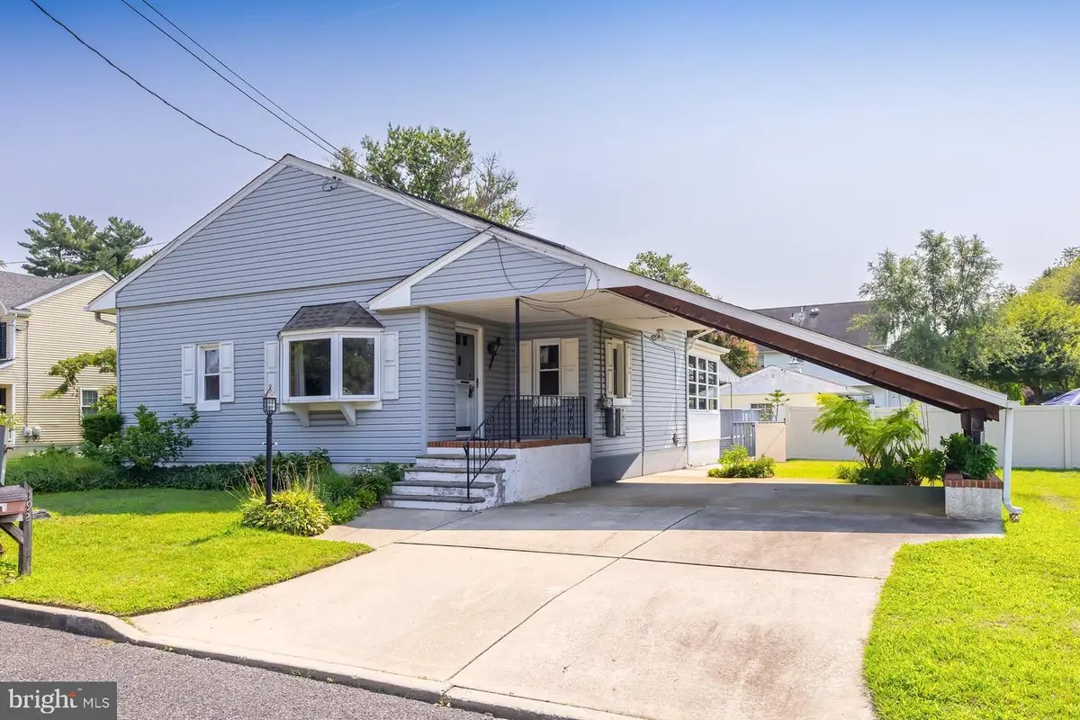 192 S Roosevelt Ct, West Deptford, NJ 08086 - #1